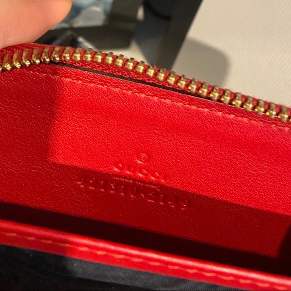 SOLD Gucci Blooms Zip wallet - Picture 3 of 4